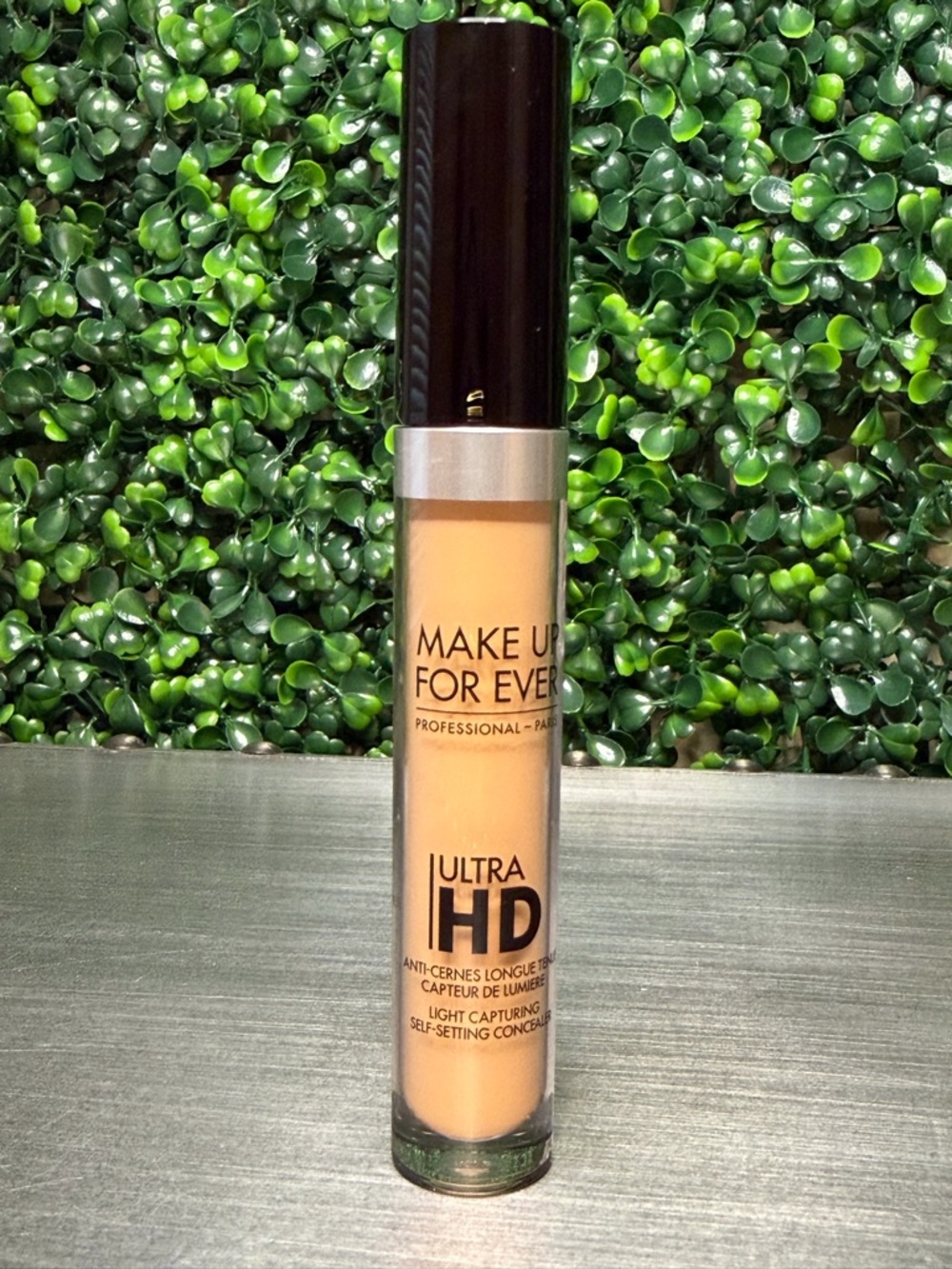 44-Makeup Forever Ultra HD Concealer - NWOB